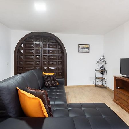La Esperanza Downtown 3 Bd Apt El Rosario  外观 照片